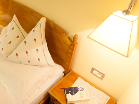 Double room Superior image 2