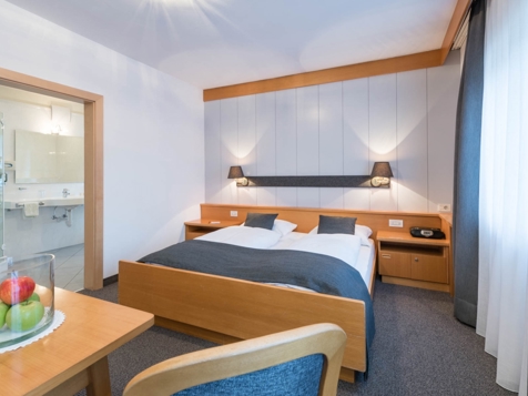 DOUBLE ROOM SUPERIOR FAMILY image 2