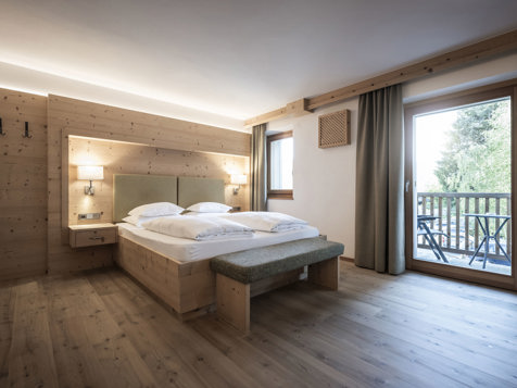 Double room Valley View with balcony  image 6