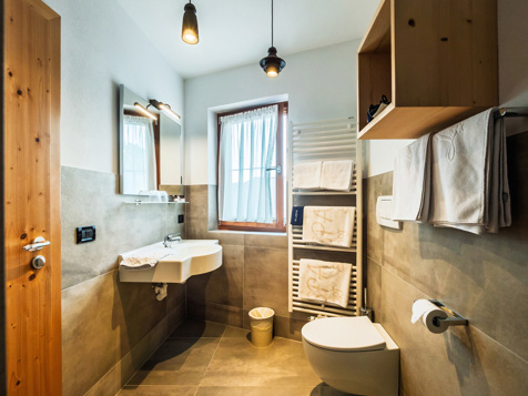 double room with balcony image 7