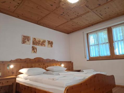 Drei-Zimmer-Wohnung image 2