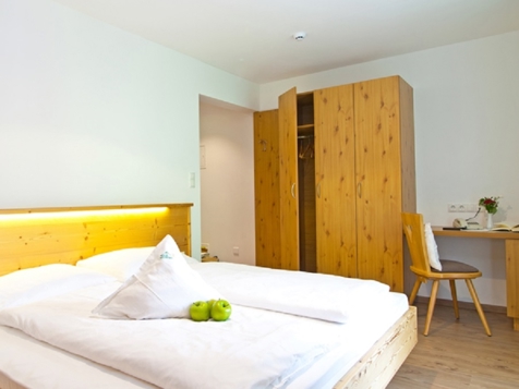 Dreibettzimmer CLASSIC image 1