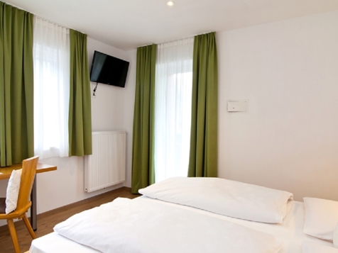 Dreibettzimmer CLASSIC image 2