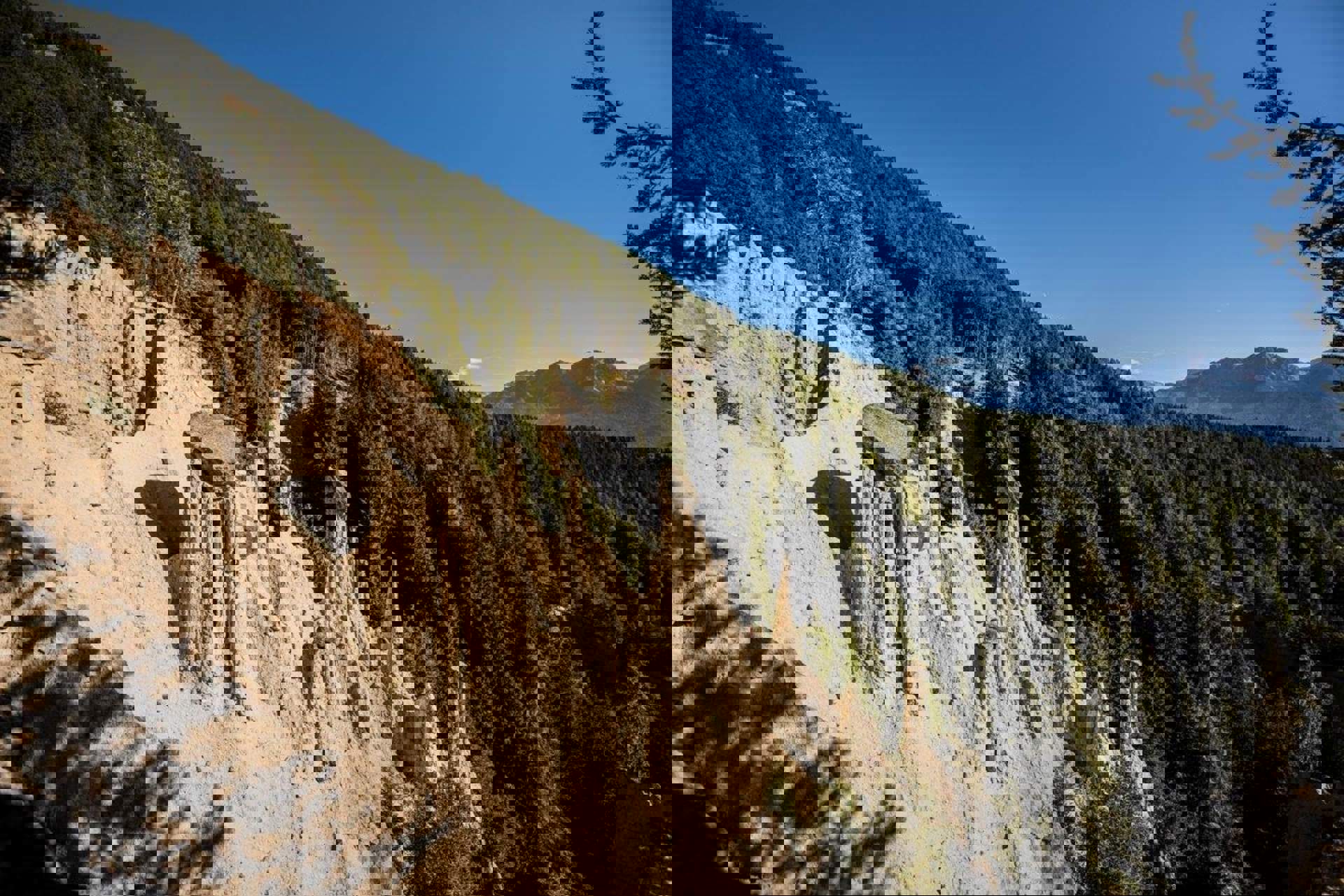 Earth Pyramids Percha Earth Pyramids Percha