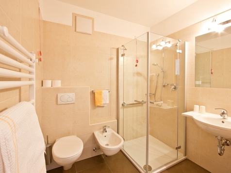 Einbettzimmer image 1