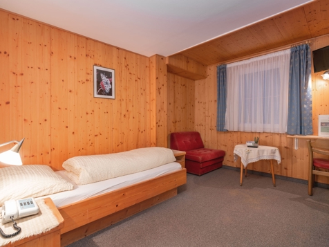 Einzelzimmer image 1