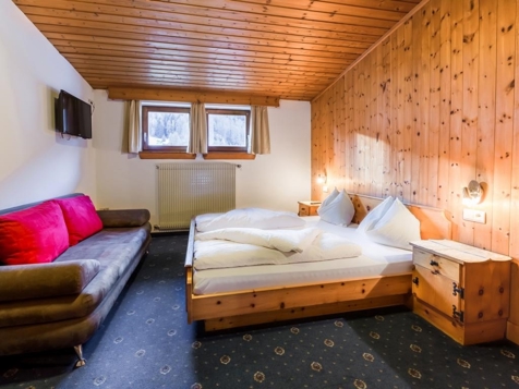 EINZELZIMMER image 1