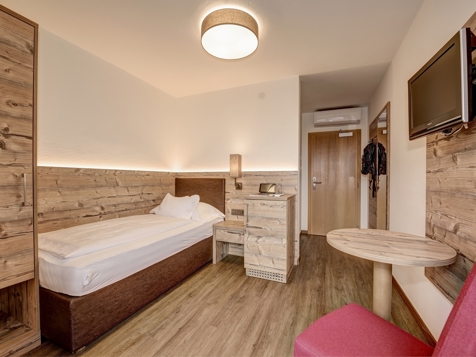 Einzelzimmer Südbalkon image 1