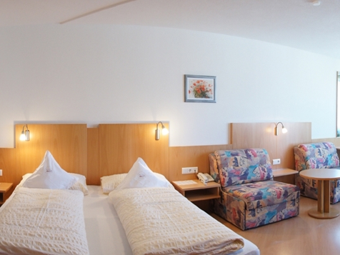 Familienzimmer image 1