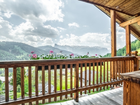 Familienzimmer Superior mit Sicht Piz Sorega image 10