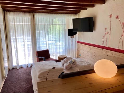 familiy room image 4