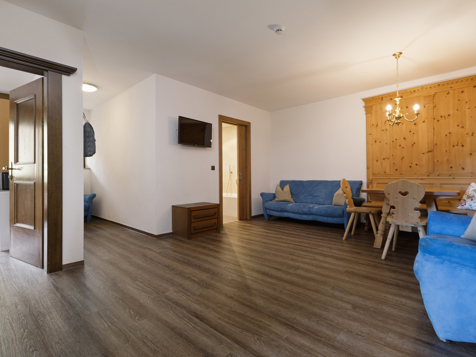 Family room - Forest & Meadow image 6