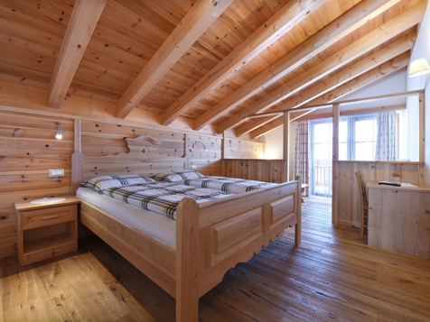 FAMILY SUITE image 1