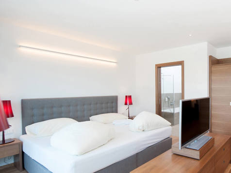 FamilySuite image 1