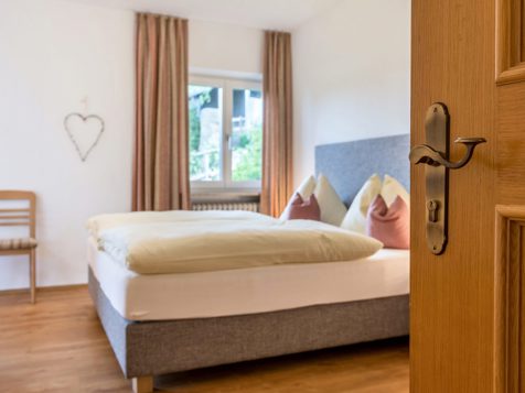 Ferienwohnung 1 image 2