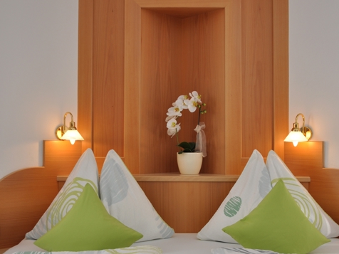 Ferienwohnung 4 image 2