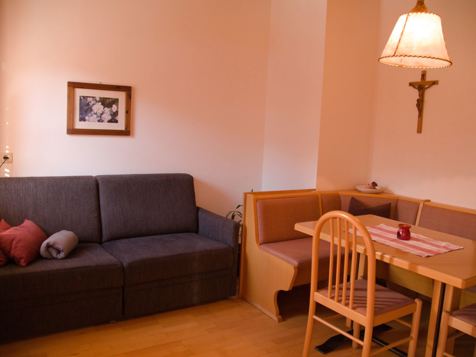 Ferienwohnung Mansarde 7 image 2