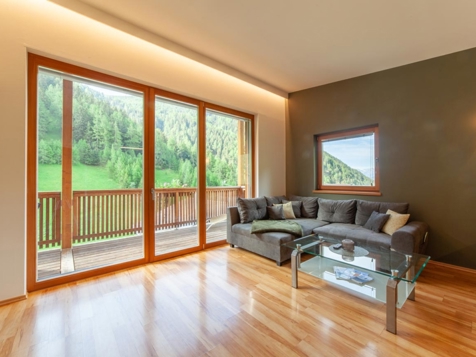 Ferienwohnung mit Balkon-1