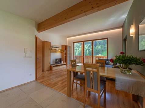 Ferienwohnung mit Balkon-2