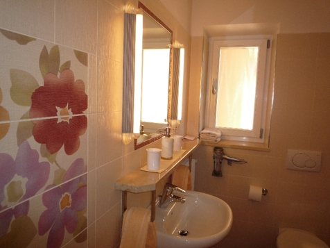 Ferienwohnung Palme image 6