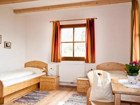 Ferienwohnung St. Michael image 4