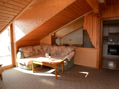 Ferienwohnung W1 - Mansardenwohnung image 2