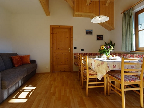 Ferienwohnungen Corpei image 4