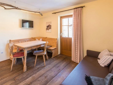Ferienwohnungen Mini - Appartement Anton image 4