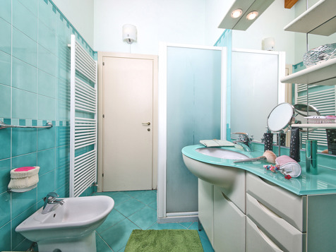 Five-Room Apartment-5