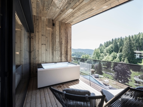 Forest Family Luxury-6