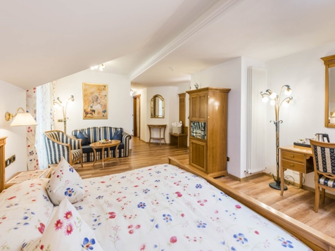 Frühlingsblumensuite image 1