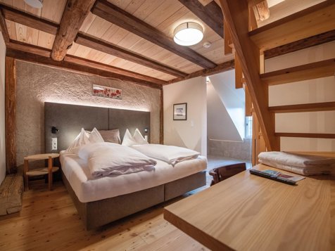 Gassenwirt Superior Urroggen image 2