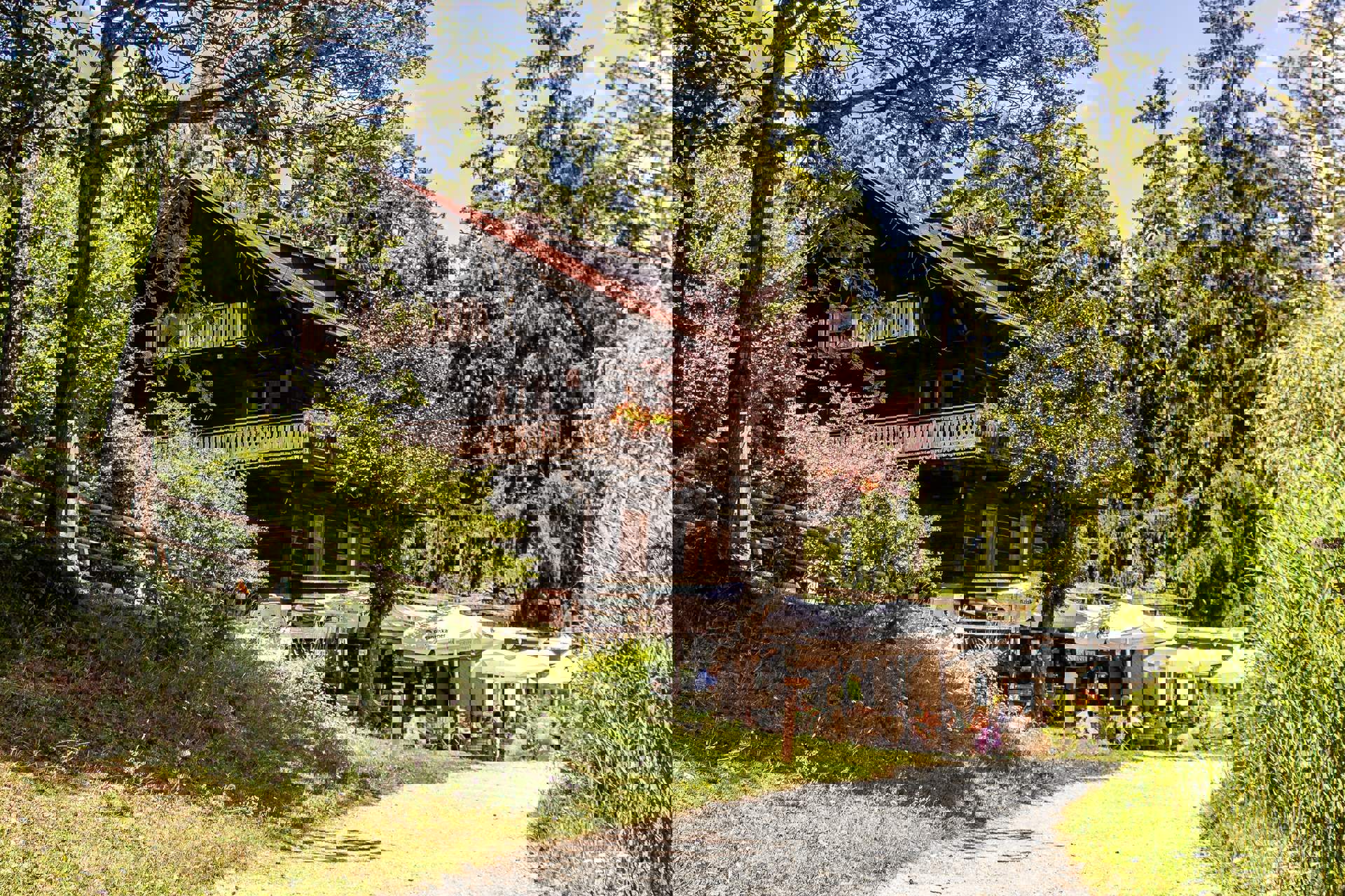 Gasthaus am Völser Weiher Gasthaus am Völser Weiher