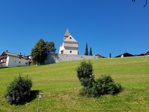 Großes Doppelzimmer 101mit Kirch- Panoramablick image 7