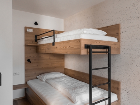 HANSL snores image 1
