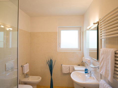 holiday apartments image 9