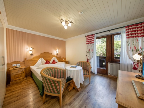 Hotel***GSTÖR, Haupthaus, Nordbalkon image 4