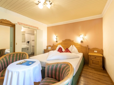 Hotel***GSTÖR, Haupthaus, Nordbalkon image 9