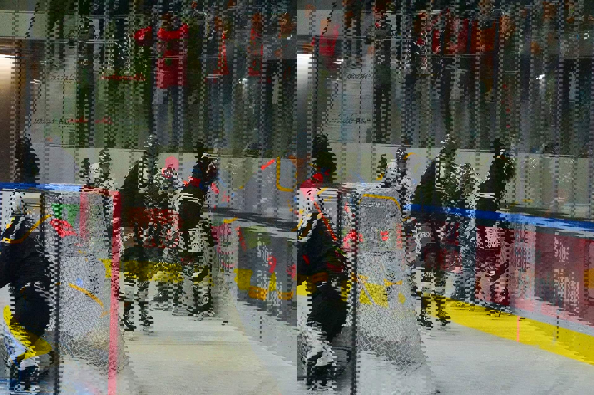 Ice Hockey in Bruneck Ice Hockey in Bruneck