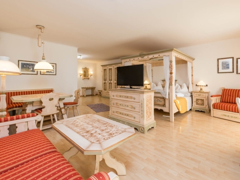 Imperial Suite image 1