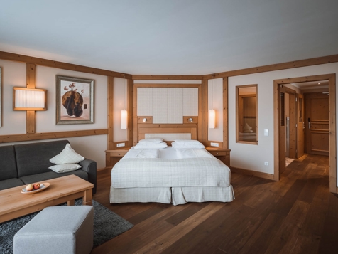 Jacuzzi Suite-2
