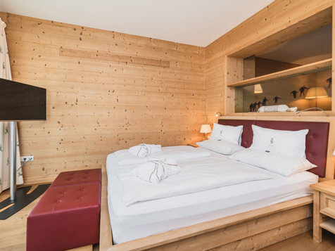 JUNIOR SUITE-1