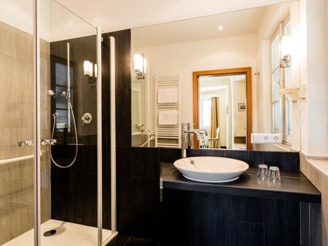 Junior Suite image 1