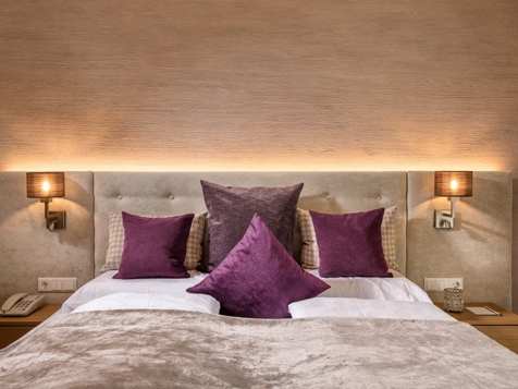 Junior Suite with garden view image 2