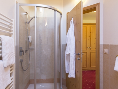 Juniorsuite (Double Room) 25-28 m² image 6