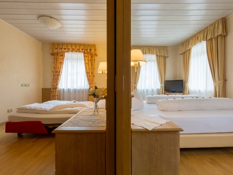 Juniorsuite Weisses Lamm image 7