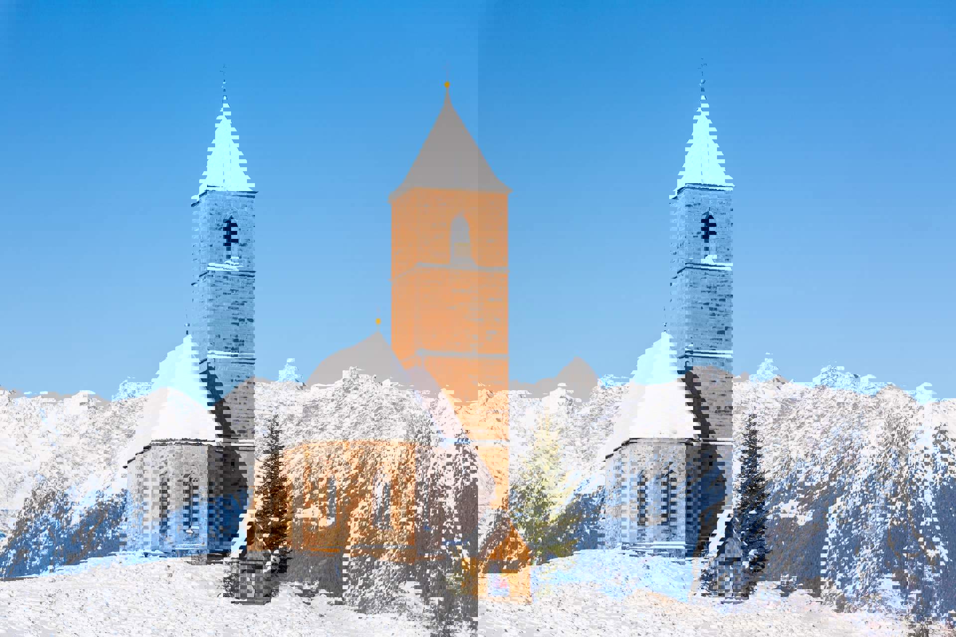 Kathrein-Kirche in Hafling Kathrein-Kirche in Hafling