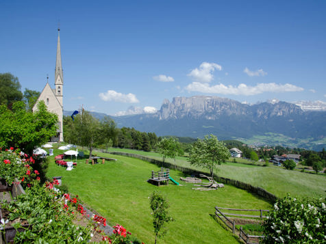 Kematersuite with balcony & view to the Dolomites image 6