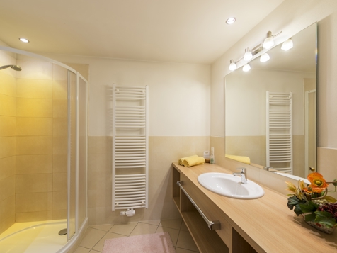 Komfort Doppelzimmer mit Balkon image 1