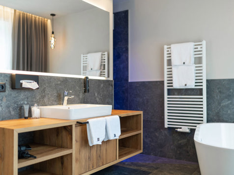 Kronplatz Luxury Suite image 12